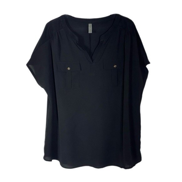 PerSeption Woman Black Pocket Front Gold Accent Blouse - Picture 1 of 5